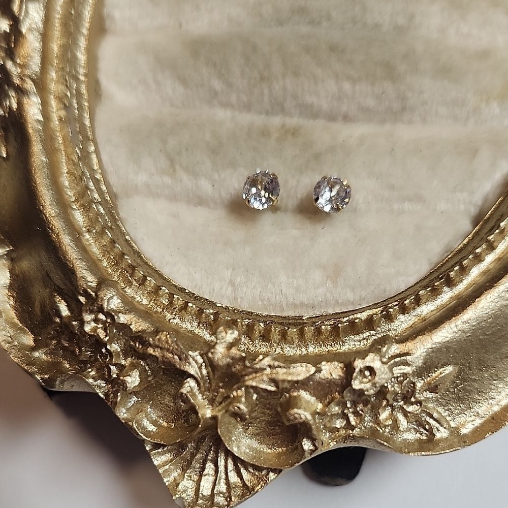 10K Gold Stud Earrings